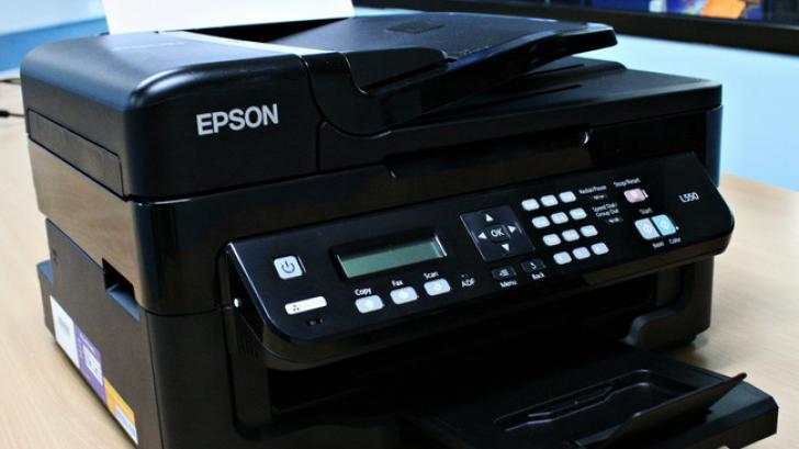 Epson L550 เครื่องพิมพ์หมึกแท้งค์ All-in-one พิมพ์เอกสาร ในราคาประหยัด