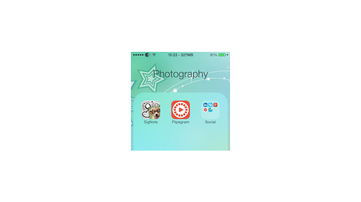วิธีจับ Folder ซ้อน Folder ใน iOS 7