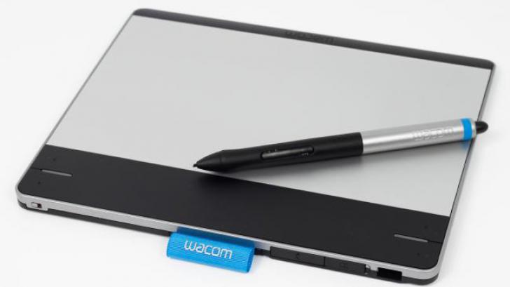 เมาส์ปากกา Wacom CTH-480/S1-C Intuos Manga Small สำหรับคนรักวาดการ์ตูนโดยเฉพาะ