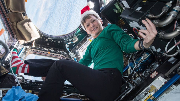 นักบินอวกาศหญิง NASA เผยสิ่งที่คนอยากรู้ ถ่ายของเสียอย่างไรเวลาอยู่บนอวกาศ