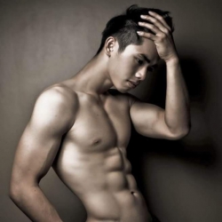 อสูร สุราขาว หล่อขั้นเทพ