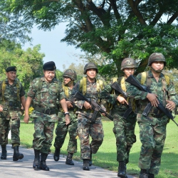 นคร รุ่งเรือง