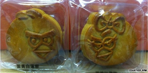 ขนมไหว้พระจันทร์รูป Angry Birds!!
