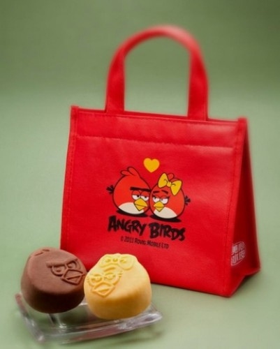 ขนมไหว้พระจันทร์รูป Angry Birds!!