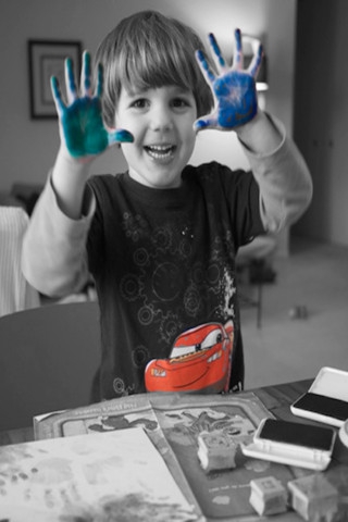 แต่งภาพแนวสีทูโทน อาร์ต ๆ กับ "iPlash Pro" บน iPhone