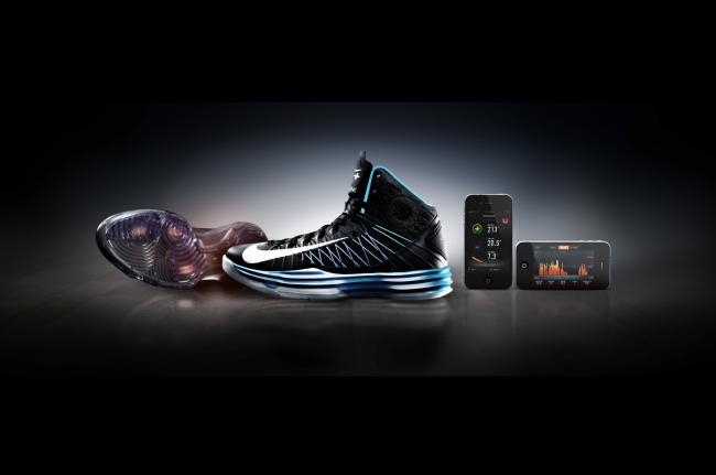 Nike_Plus_Hyperdunk_hero_CROP_8054