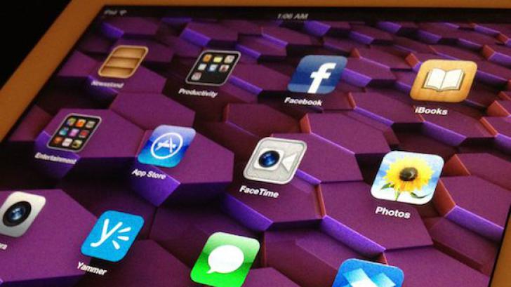 แจก 10 วอล์เปเปอร์ สวยๆ ความละเอียดสูง คมชัด สำหรับ iPad รุ่นใหม่