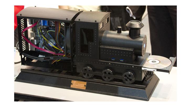 มาดูเคสคอมพิวเตอร์เจ๋งๆ กันดีกว่า