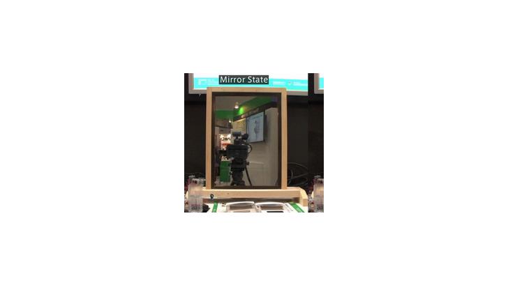 กระจกอัจฉริยะ สลับไปมาระหว่างกระจกใสและกระจกเงาได้ในพริบตา