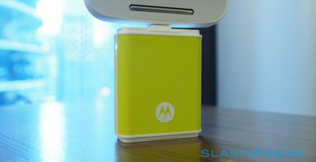 motorola-power-pack-micro-sg-3-820x420 motorola-power-pack-micro-sg-3-820x420