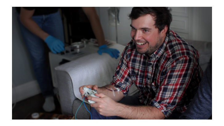 Blood Sport เกมส์การบริจาคเลือดสุดสร้างสรรค์