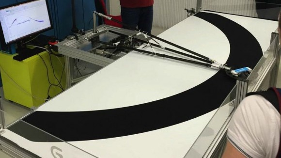 แขนกลอัดอากาศ