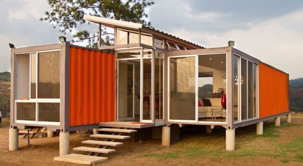 Shipping-crate-home_1-600x330