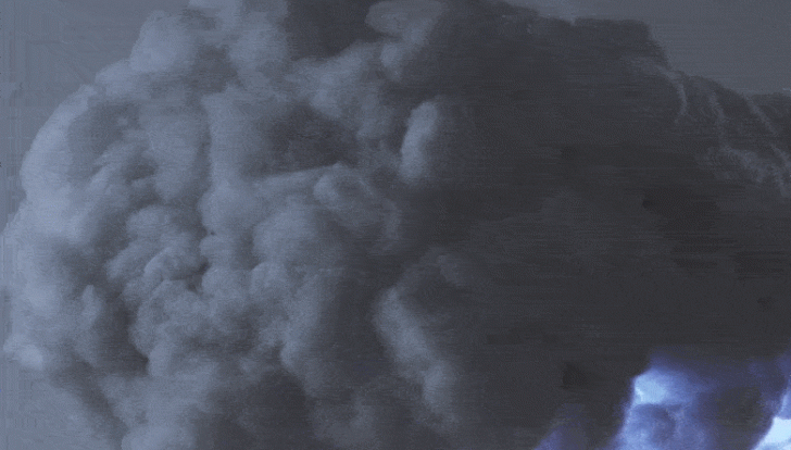 โคมไฟก้อนเมฆ สุดเจ๋ง! เปลี่ยนบรรยากาศให้เหมือนอยู่ท่ามกลางพายุได้ ezgif-2789493170