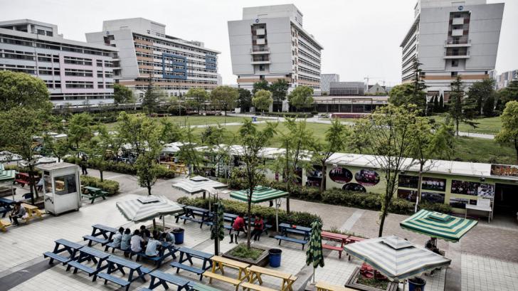 เยียมชมโรงงานผลิต iPhone เข้มงวด แต่ไม่โหดร้ายอย่างที่คิด