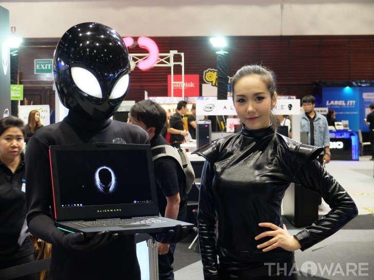 บรรยากาศงาน และ รูปพริตตี้งาน COMMART WORK 2016 มหกรรมไอที ส่งท้ายปี 2016