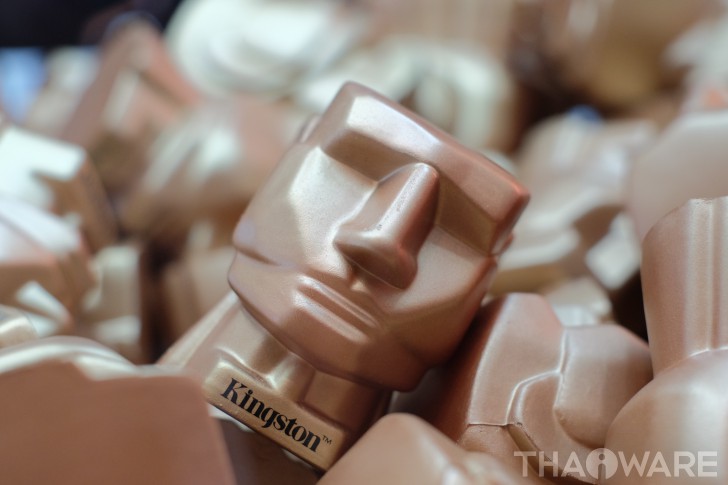 บรรยากาศงาน และ รูปพริตตี้งาน COMMART WORK 2016 มหกรรมไอที ส่งท้ายปี 2016