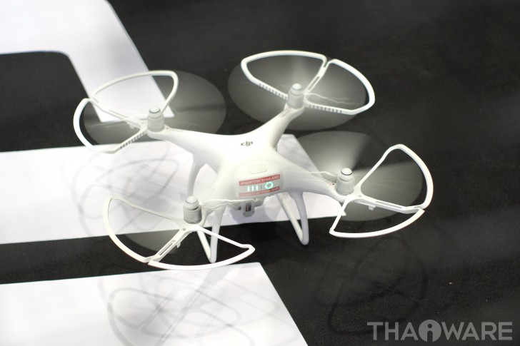 บรรยากาศงาน และ รูปพริตตี้งาน COMMART WORK 2016 มหกรรมไอที ส่งท้ายปี 2016