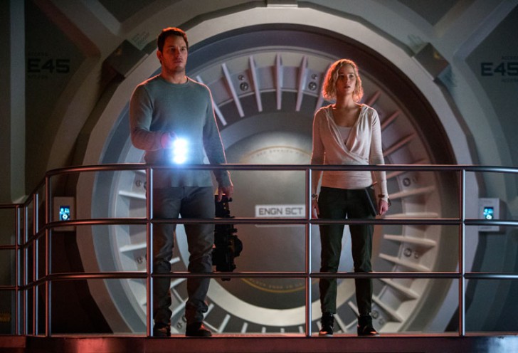 เจนนิเฟอร์ ลอว์เรนซ์ หวิดจมน้ำในภาพยนตร์ Passengers