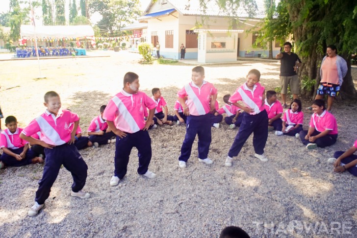 Thaiware จัดกิจกรรม CSR ประจำปี 2017 กับน้องๆ นักเรียน โรงเรียนบ้านหนองบัว จังหวัดกาญจนบุรี