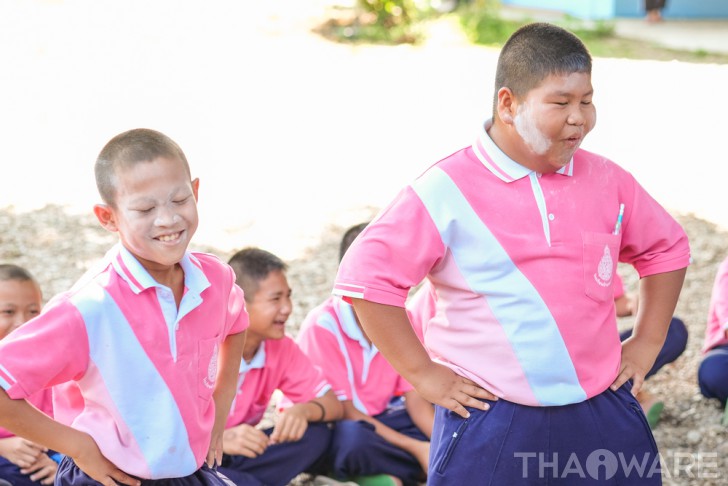 Thaiware จัดกิจกรรม CSR ประจำปี 2017 กับน้องๆ นักเรียน โรงเรียนบ้านหนองบัว จังหวัดกาญจนบุรี