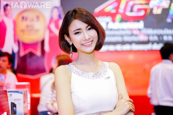รวมภาพพริตตี้สาวสวยภายในงาน Thailand Mobile Expo 2017
