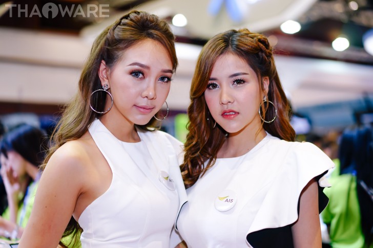 รวมภาพพริตตี้สาวสวยภายในงาน Thailand Mobile Expo 2017