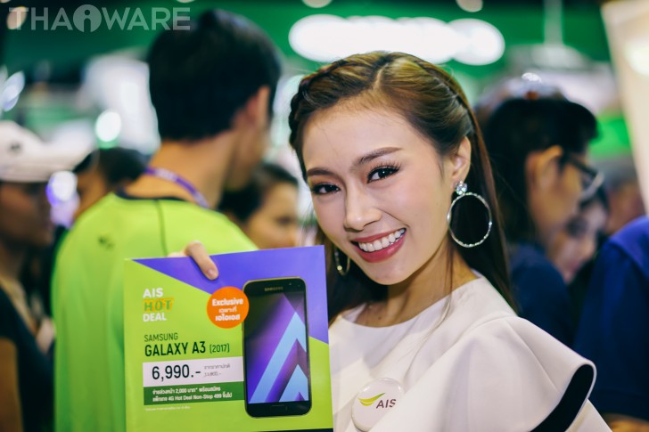 รวมภาพพริตตี้สาวสวยภายในงาน Thailand Mobile Expo 2017