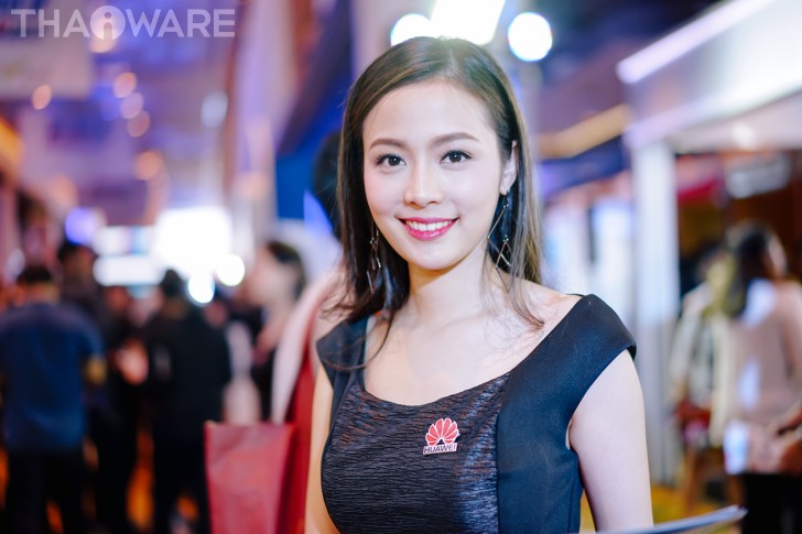 รวมภาพพริตตี้สาวสวยภายในงาน Thailand Mobile Expo 2017