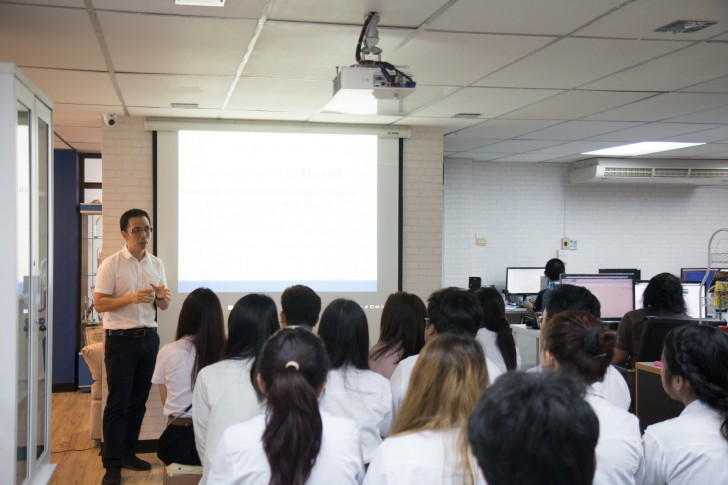 ไทยแวร์ เปิดบ้านต้อนรับ นักศึกษาคณะวิทยาการจัดการ ม.ศิลปากร เรียนรู้การบริหารจัดการเว็บไซต์ 