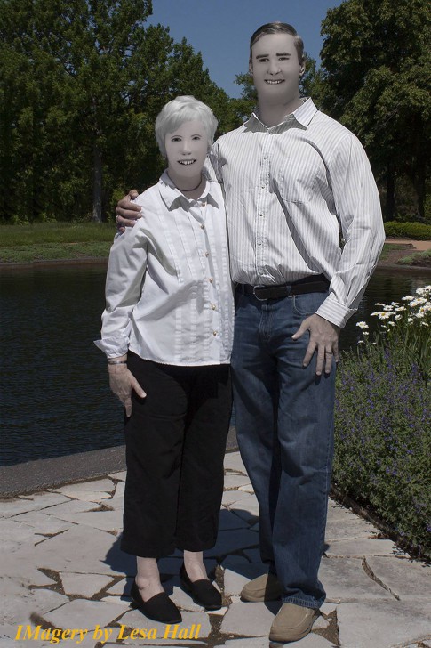 หน้าตาก็จะตลกๆ หน่อย เมื่อจ้างตากล้องมาถ่ายภาพครอบครัวในราคาแพง แต่ไหงกลายเป็นแบบนี้