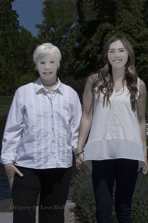 หน้าตาก็จะตลกๆ หน่อย เมื่อจ้างตากล้องมาถ่ายภาพครอบครัวในราคาแพง แต่ไหงกลายเป็นแบบนี้