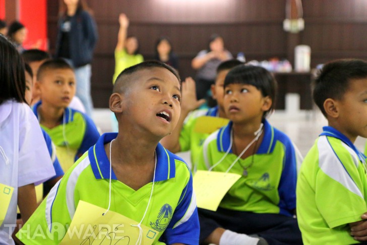 Thaiware จัดกิจกรรม CSR ประจำปี 2018 กับน้องๆ นักเรียน โรงเรียนบ้านคอวัง จังหวัดนครปฐม Thaiware จัดกิจกรรม CSR ประจำปี 2018 กับน้องๆ นักเรียน โรงเรียนบ้านคอวัง จังหวัดนครปฐม