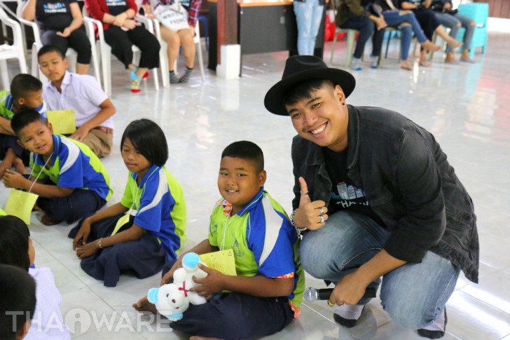 Thaiware จัดกิจกรรม CSR ประจำปี 2018 กับน้องๆ นักเรียน โรงเรียนบ้านคอวัง จังหวัดนครปฐม Thaiware จัดกิจกรรม CSR ประจำปี 2018 กับน้องๆ นักเรียน โรงเรียนบ้านคอวัง จังหวัดนครปฐม