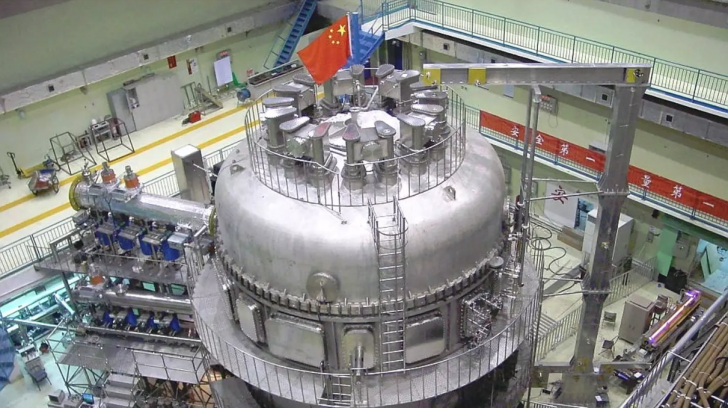 ร้อนดุจไฟนรก! เตาปฏิกรณ์นิวเคลียร์ฟิวชั่นของจีนทำลายสถิติ อุณหภูมิร้อนกว่าดวงอาทิตย์ 6 เท่า