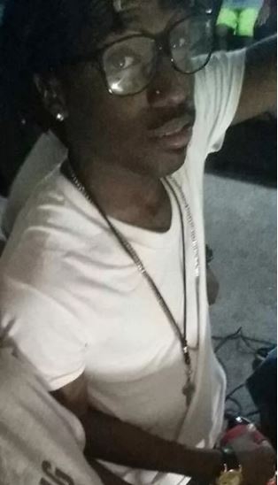 เซลฟี่ผิดชีวิตเปลี่ยน! รวม 20 เหตุการณ์ที่ทำให้ผู้คนต้องเสียชีวิตจากการเซลฟี่ เซลฟี่ผิดชีวิตเปลี่ยน! รวม 20 เหตุการณ์ที่ทำให้ผู้คนต้องเสียชีวิตจากการเซลฟี่