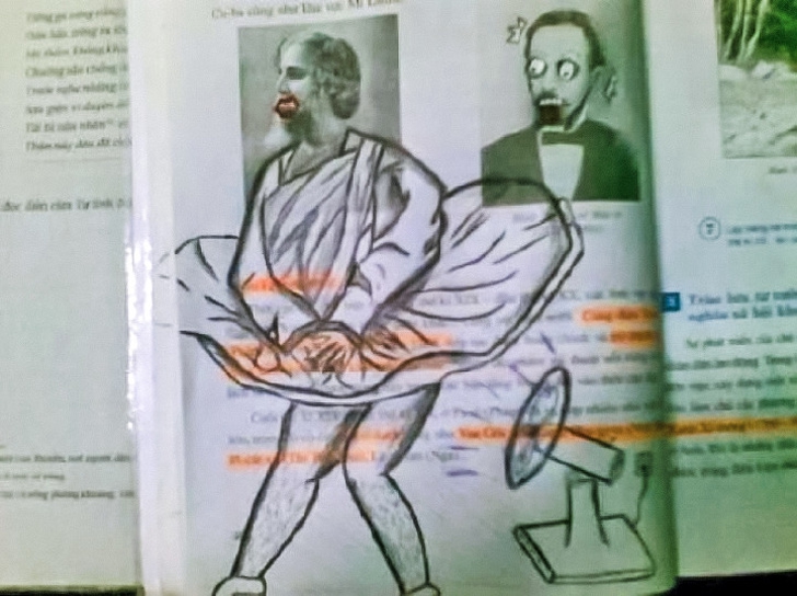 15 ภาพมหัศจรรย์ของการวาดภาพลงไปในหนังสือตำราเรียนที่สมควรได้รับทุนการศึกษา 
