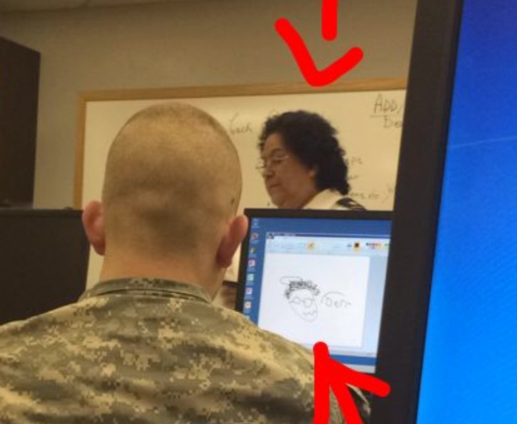 20 ภาพวีรกรรมความเกรียน และความฮาของชีวิตเหล่านักศึกษา