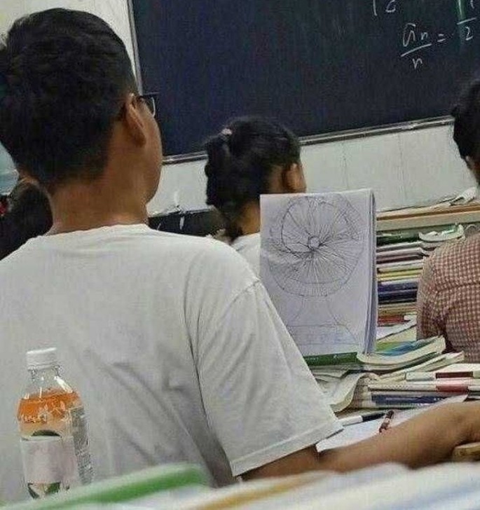 20 ภาพวีรกรรมความเกรียน และความฮาของชีวิตเหล่านักศึกษา