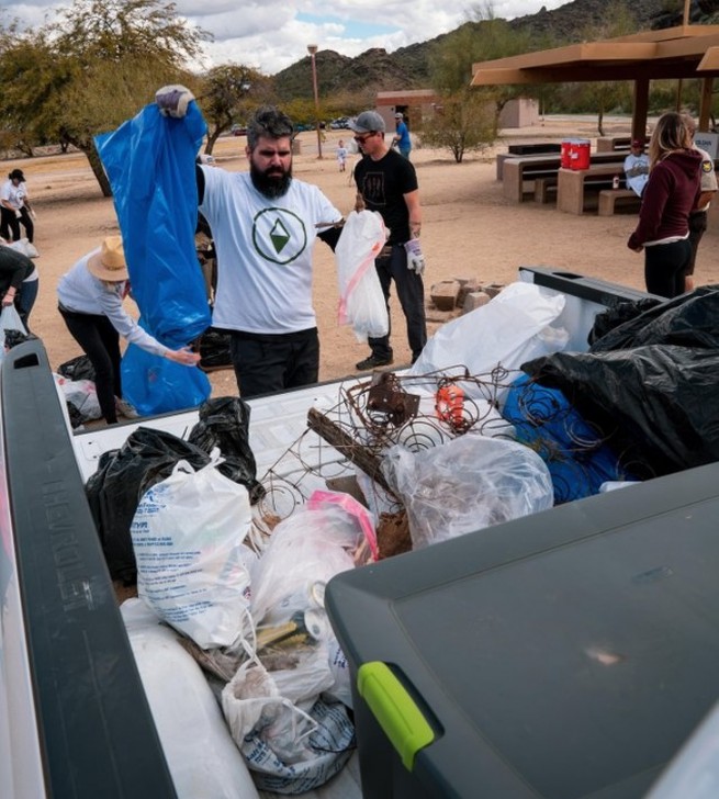 #Trashtag แฮชแท็กเจ๋งๆ ที่ชาเล้นจ์การเก็บขยะ เพื่อให้โลกของเราน่าอยู่ขึ้น