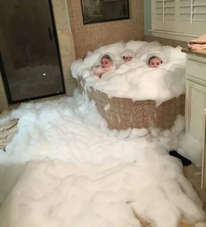 15 ภาพที่จะทำให้เราได้เห็นถึงความป่วน ชวนปวดหัวของการมีครอบครัว