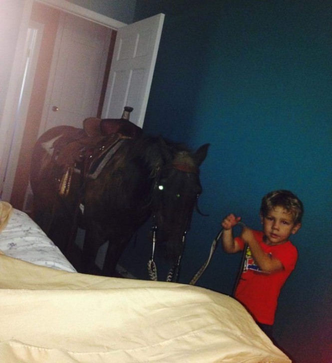 15 ภาพที่จะทำให้เราได้เห็นถึงความป่วน ชวนปวดหัวของการมีครอบครัว