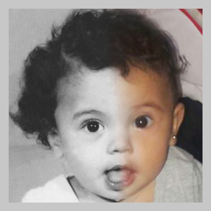 กรรมพันธุ์มหัศจรรย์! 17 ภาพถ่ายครอบครัวที่ใครดูก็รู้ว่าเป็นสายเลือดเดียวกัน กรรมพันธุ์มหัศจรรย์! 17 ภาพถ่ายครอบครัวที่ใครดูก็รู้ว่าเป็นสายเลือดเดียวกัน