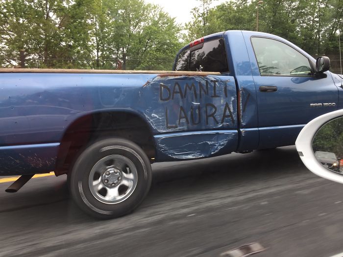 18 ภาพศิลปะสร้างสรรค์สุดเจ๋ง ที่เกิดจากริ้วรอยการชนต่างๆ บนรถยนต์ 18 ภาพศิลปะสร้างสรรค์สุดเจ๋ง ที่เกิดจากริ้วรอยการชนต่างๆ บนรถยนต์