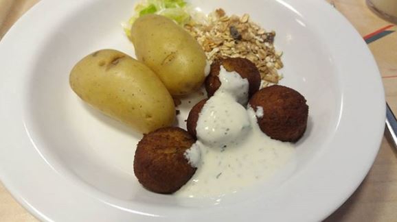 ส่องอาหารมื้อกลางวันของเด็กนักเรียนแต่ละประเทศ มีประเทศไทยด้วยนะ บอกเลยว่าน่าสนใจ