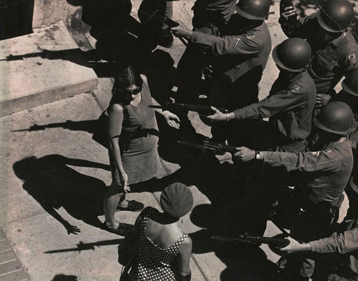 30 ภาพถ่ายที่ยืนยันว่า พ่อแม่ของพวกเราเฟี้ยวฟ้าวขนาดไหน ตอนที่ยังหนุ่มสาว