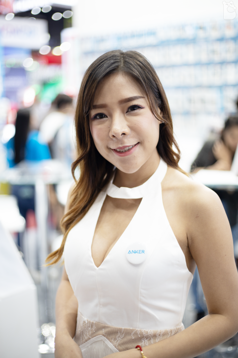 รวมภาพสาวๆ และคลิปบรรยากาศภายในงานมหกรรมมือถือ Thailand Mobile Expo 2019