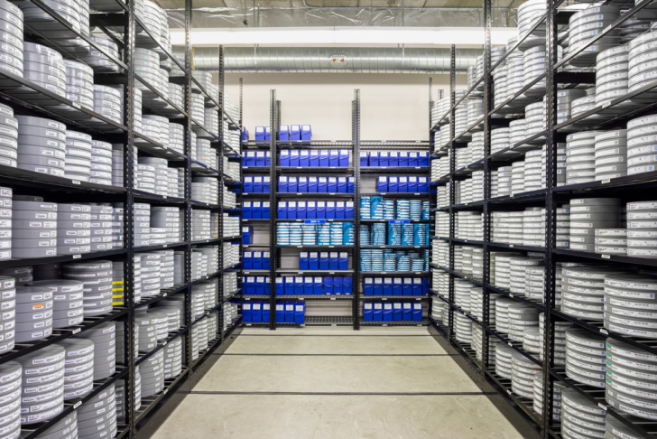 Microsoft โชว์สื่อบันทึกข้อมูลแบบใหม่ เก็บไฟล์ไว้ในกระจก อยู่ได้เป็นพันปี