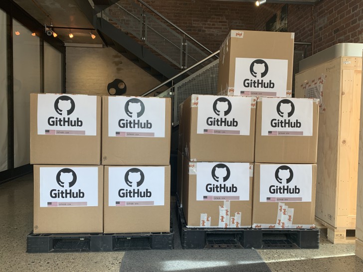 GitHub นำโค้ดโอเพนซอร์สใส่ฟิล์ม ฝังที่ขั้วโลกเหนือแล้ว ตั้งเป้าเก็บ 1,000 ปี เพื่อคนยุคหลัง