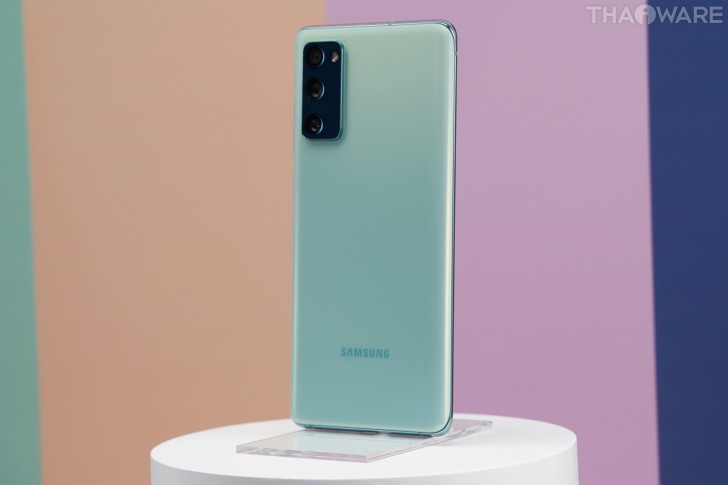 สัมผัสเครื่องจริง Samsung Galaxy S20 FE พร้อมตัวอย่างภาพถ่ายและราคาเปิดตัว
